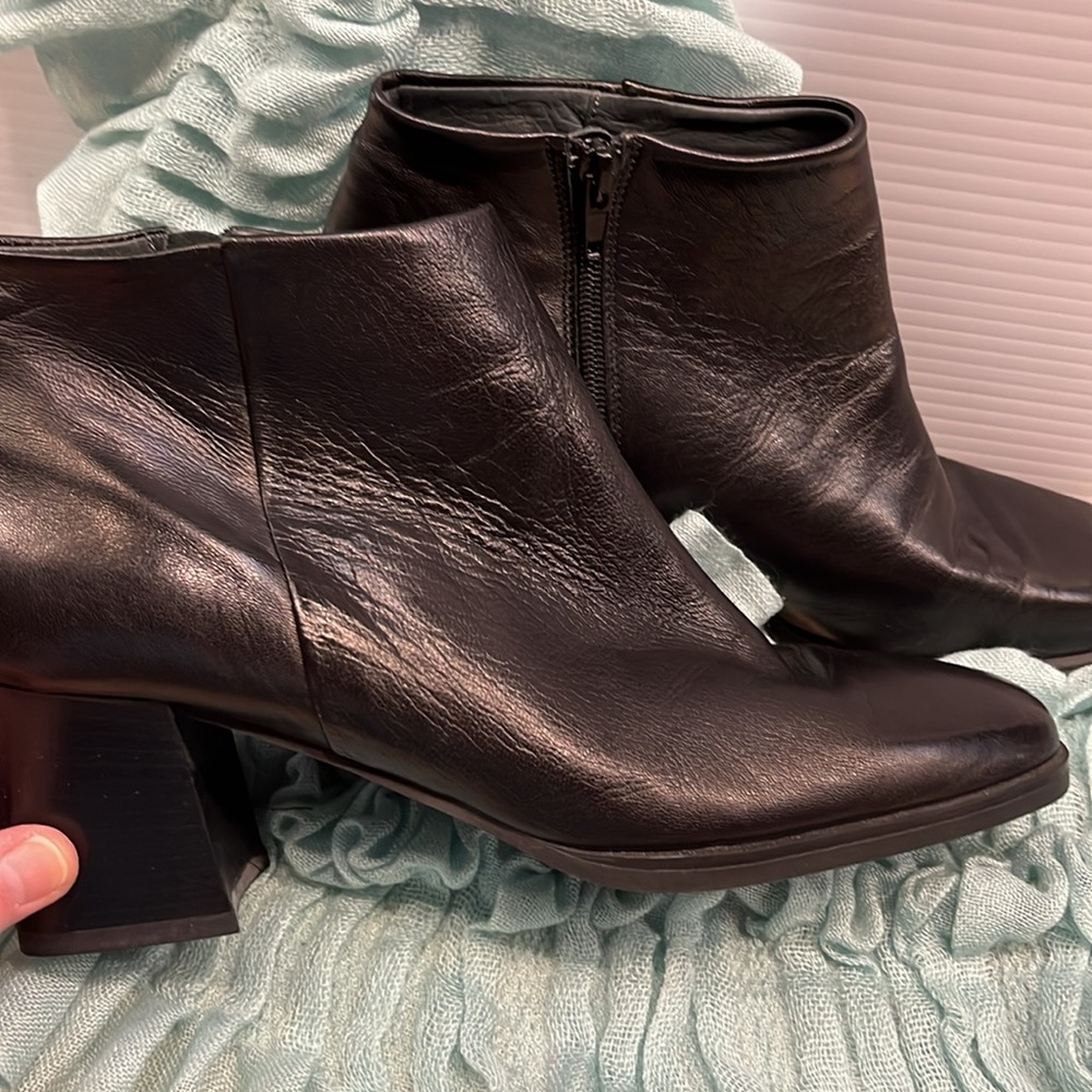 Super Soft Leather Boots - image 4